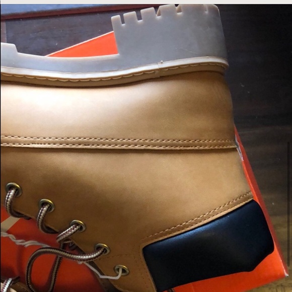 New tan biker hiker boots - Picture 2 of 4